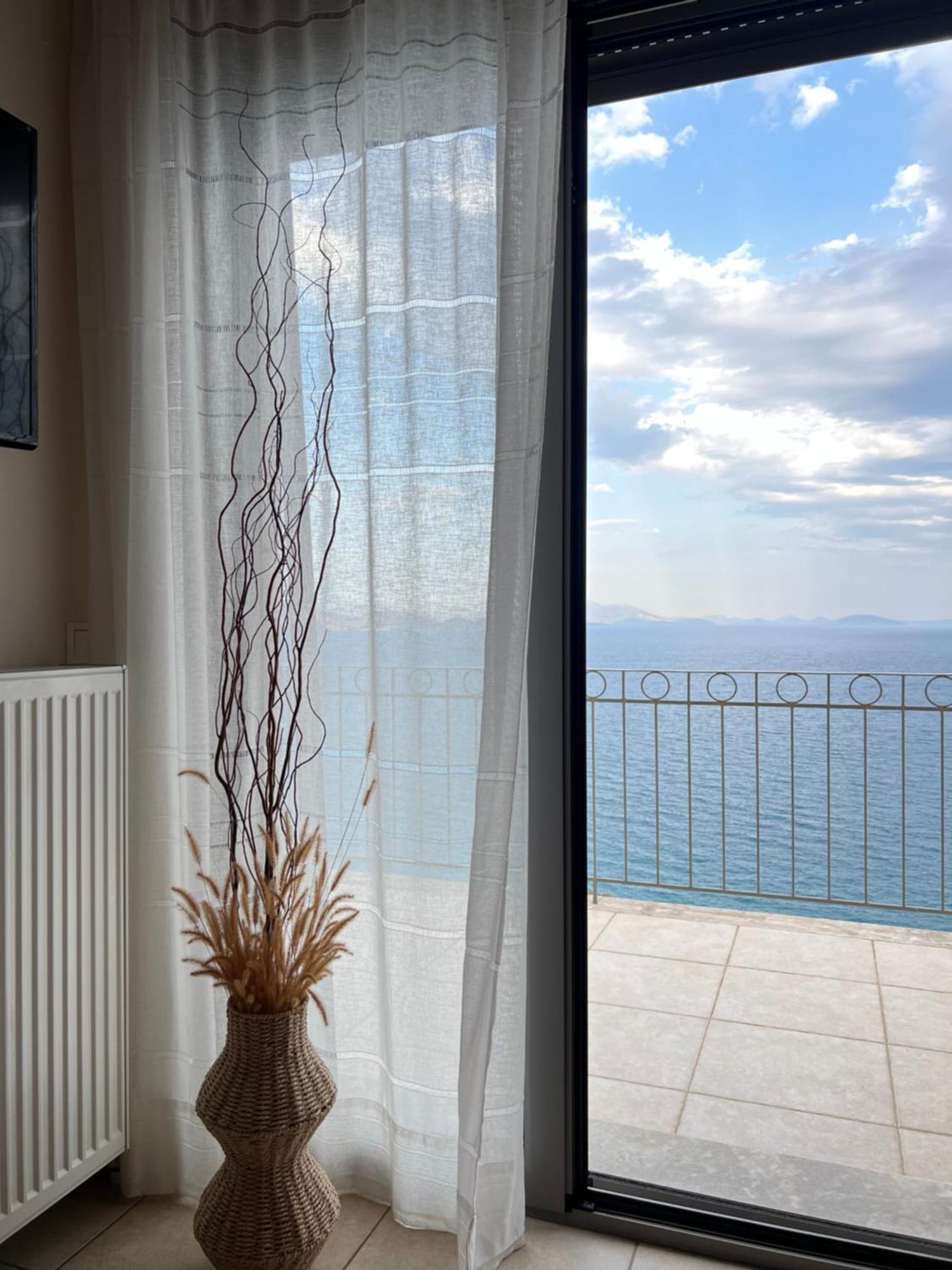 Vl Luxury Villa Kivérion 外观 照片