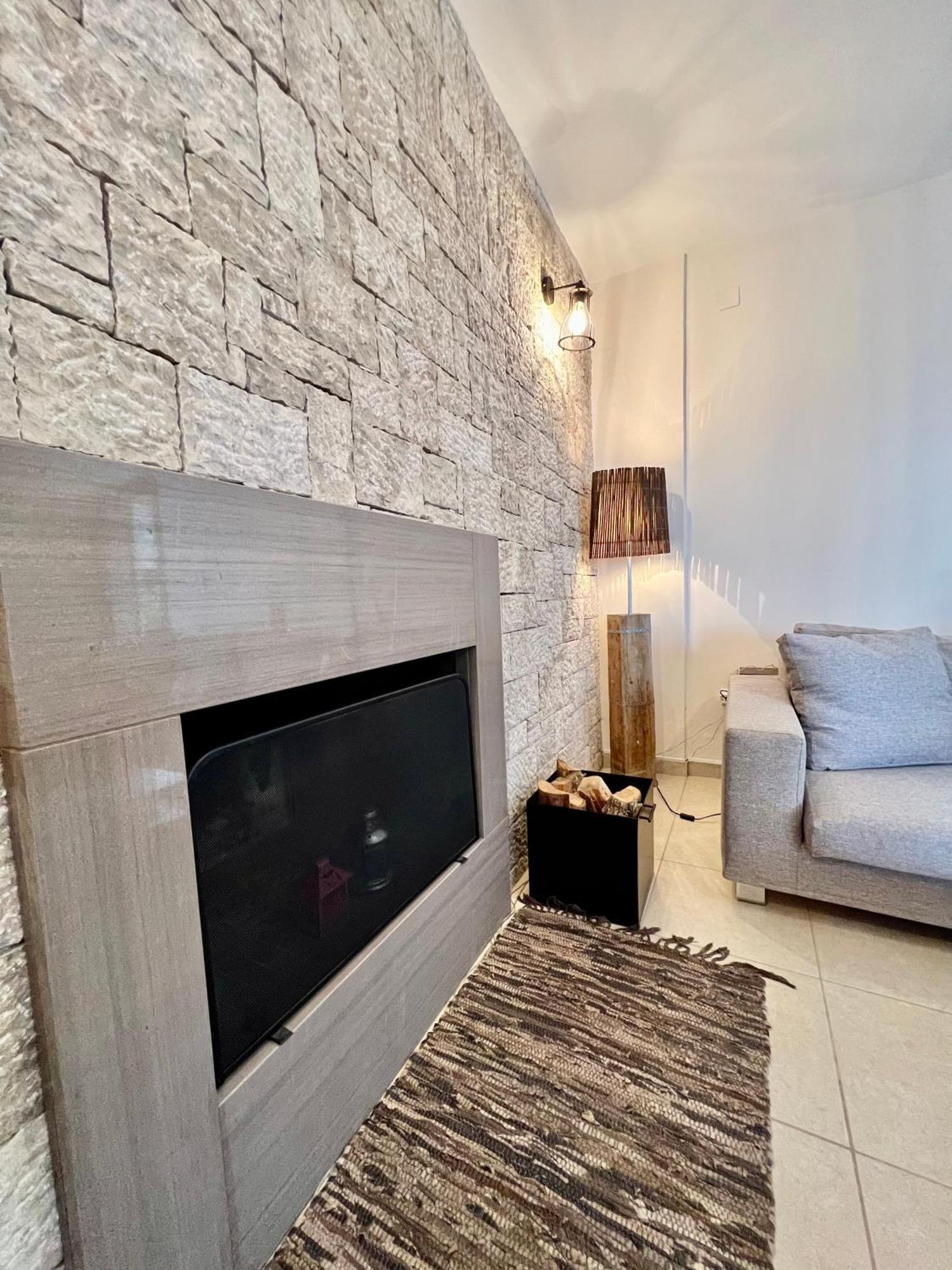 Vl Luxury Villa Kivérion 外观 照片