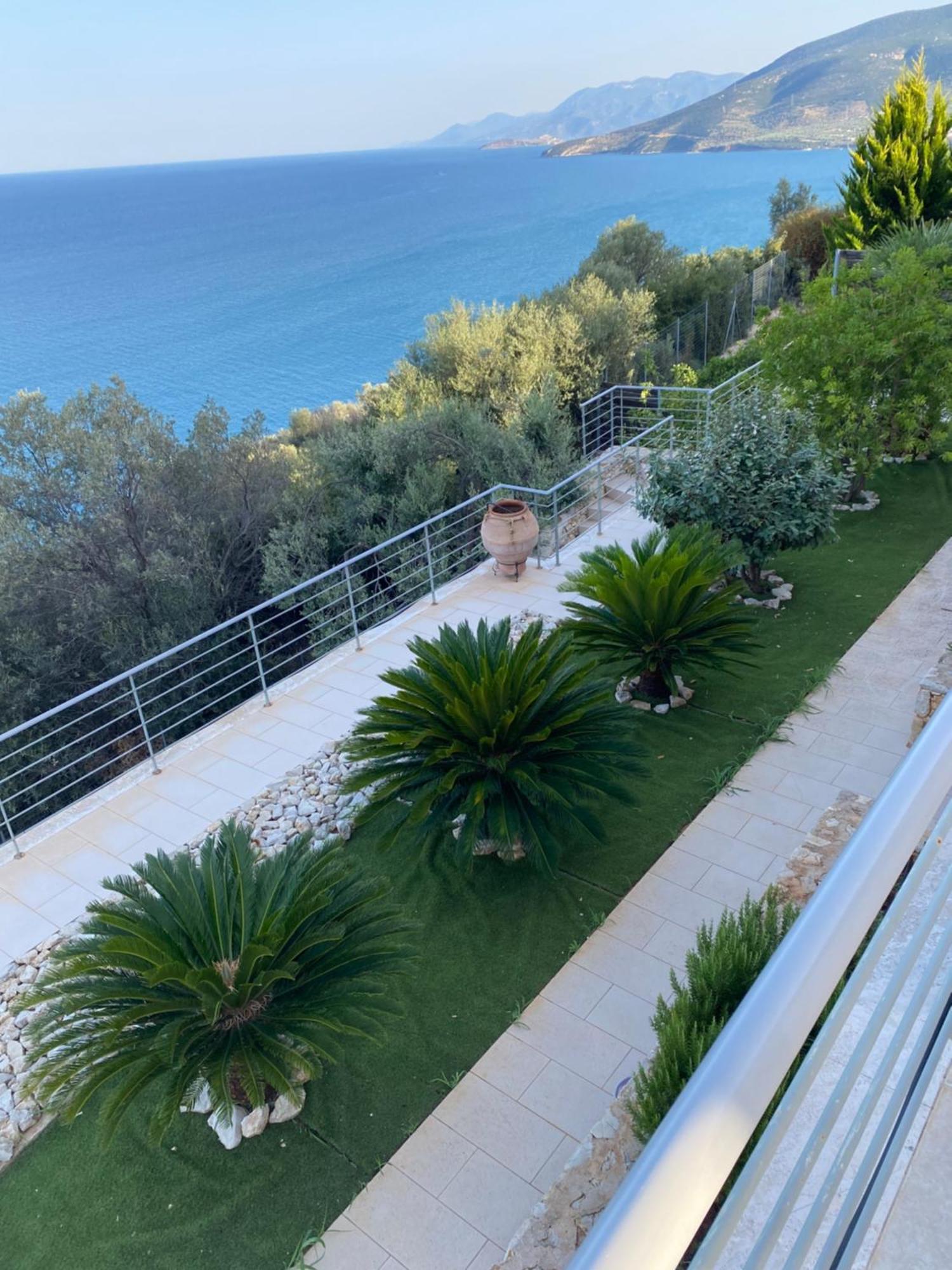 Vl Luxury Villa Kivérion 外观 照片